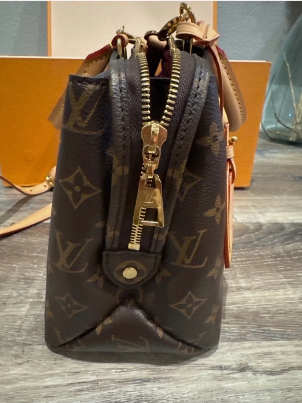 Louis Vuitton Petit Palais M45900 Monogram Canvas NEW Full Set Receipt